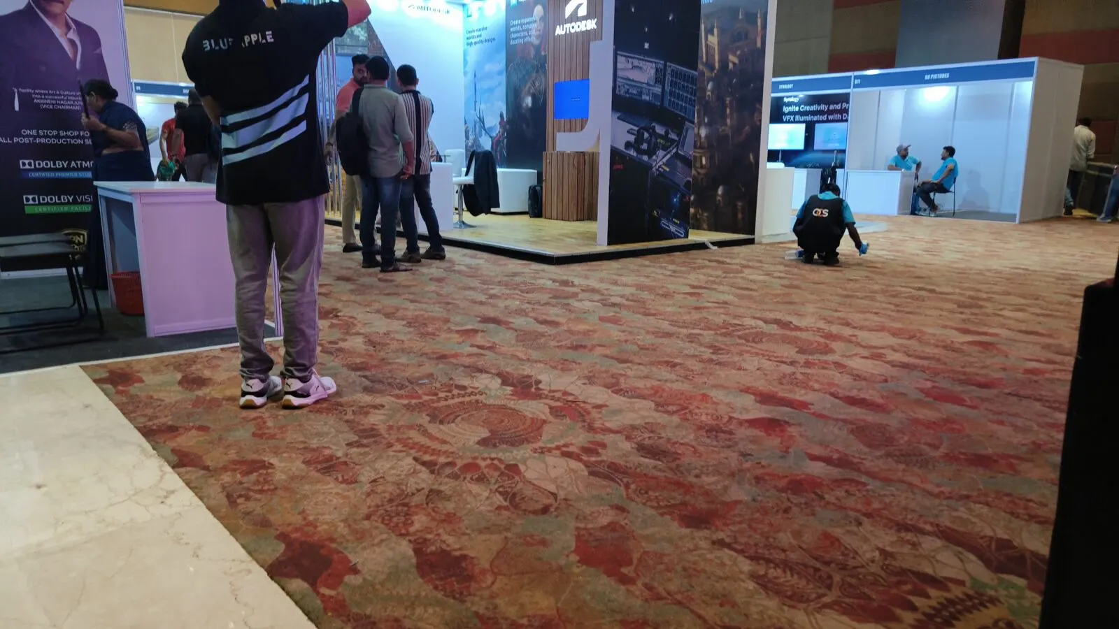 Autodesk — Floor walkthrough